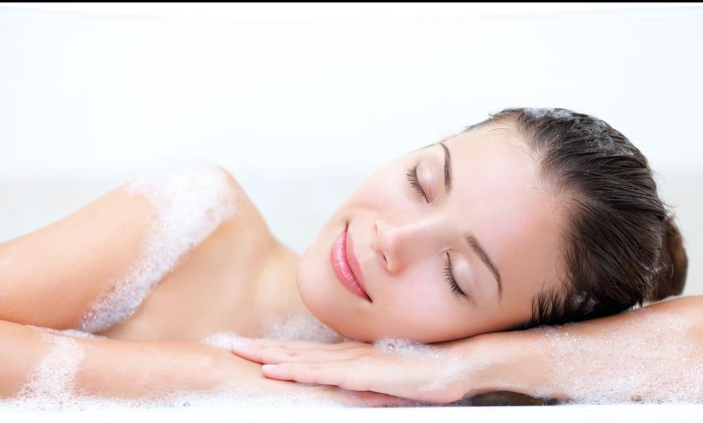 Nově tak můžete svoji pokožku ošetřovat sprchovým gelem, konopným šamponem, tělovým mlékem, balzámem na rty a konopným tea tree olejem.