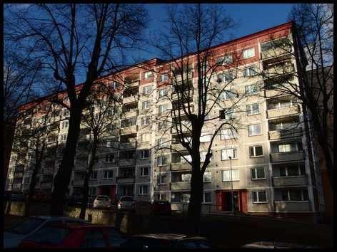 ZNALECKÝ POSUDEK č. 740/7/2018 O ceně bytové jednotky 749/30 včetně součástí a př