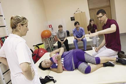 fyzioterapie a ergoterapie 6 školitelů /3 lékařské týmy zaměření na rehabilitaci