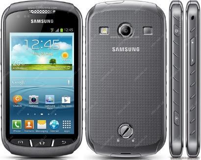 5. Mobilní telefon Galaxy S III mini, sériové