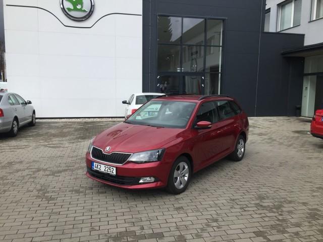 vyr. 2017, kombi/5, benzin 81 kw cena 329 000 Kč Octavia Combi Scout 2,0