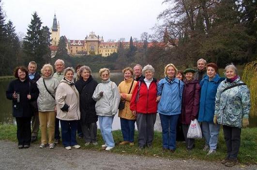 2010 Na výroční volební schůzi byla do funkce předsedkyně zvolena Marta Křečková.