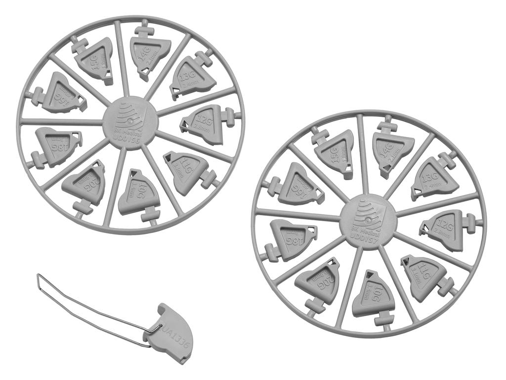 Obr. 5. Dva kotouče s vložkami pro vodič jehly dodávané spolu s vodičem jehly UA1336. Vložky se třemi úhly nastavení mají tři kanálky.