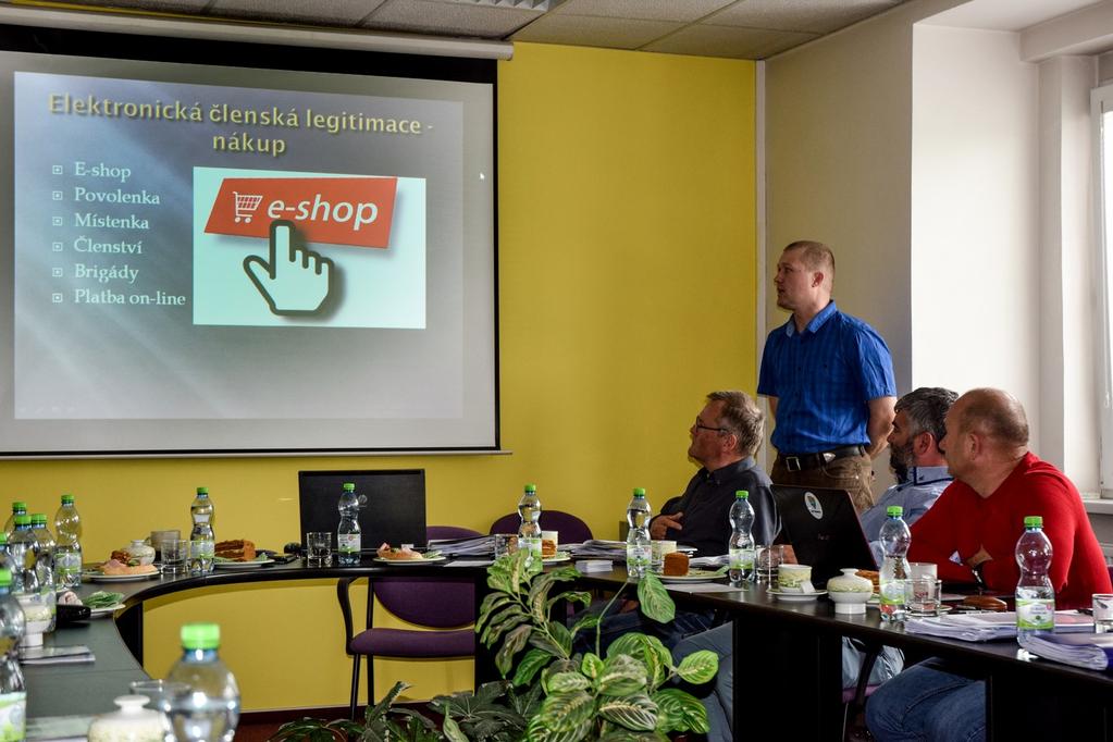 Na aplikaci pro výkon rybářské stráže lze již nyní pracovat Vzhledem k poměrně nízkým nákladům a menší náročnosti projektu v podstatě nic nebrání tomu, začít pracovat na mobilní aplikaci pro výkon