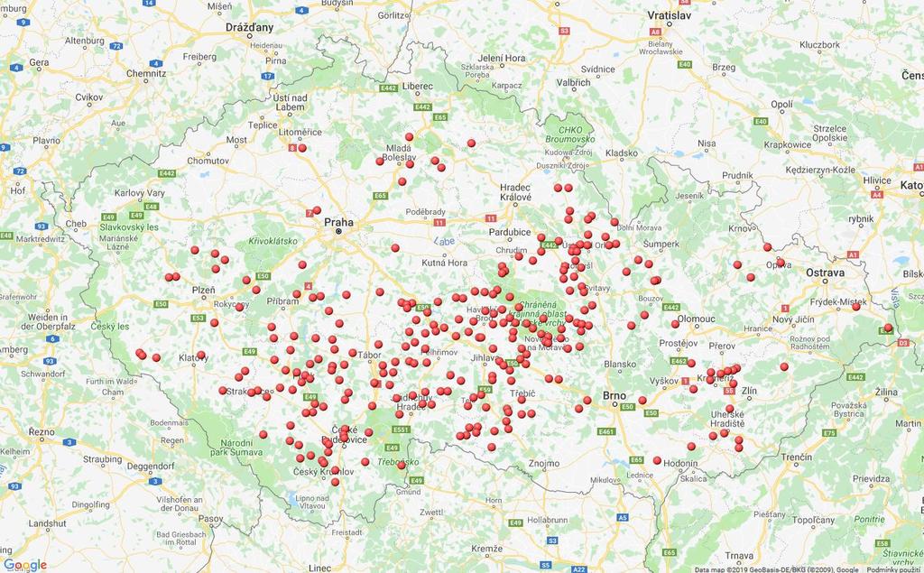 Monitoring Q horečky Za celý rok 2018 bylo na Q horečku vyšetřeno 3 886 zmetalek skotu na 1 007 hospodářstvích, 9 zmetalek ovci na 5 hospodářstvích a 14 zmetalek koz na 10 hospodářstvích.