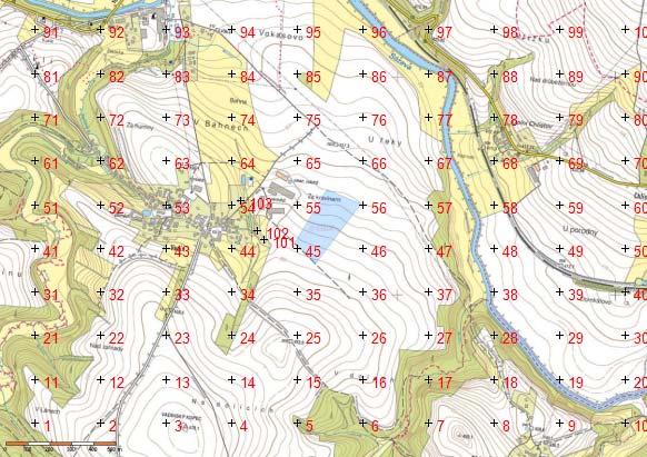 2. Mapové podklady Mapový podklad - byla zvolena mapa z www.cuzk.cz 1:10 000 s vrstevnicemi. Výškopis by l zvolen interní výškopis programu SYMOS 97 v rastru 50x50 metrů v souřadném systému JTSK. 3.