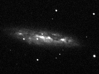 9,8mag,7,5 4,4 ),patřícímdoskupinygalaxiíursamaiorn(severnívelká medvědice). Toto seskupení obsahuje 22 velkých a několik desítek menších galaxií,vzdálenostodjejíhostředuknámjekolem55milionůsv.r.galaxiim108 naleznemenedalekoznámé Soví planetárnímlhovinym97.