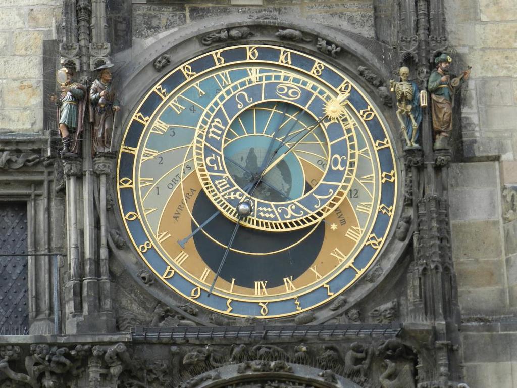 Obr. 19. Podoba astrolábu od 5. srpna 1979 do roku 2018. Foto autor, 2012. Obr. 20. Kresebný návrh podoby orloje (Böhm 1866).