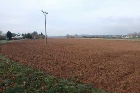 ZNALECKÝ POSUDEK č. 4003/268/2018 O obvyklé hodnotě orné půdy č. parc. 385/1 v obci Česk