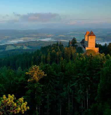 Praha tis. návštěvníků (0) Pražský hrad, Lanová dráha na Petřín 0, Zoologická zahrada hl. m.