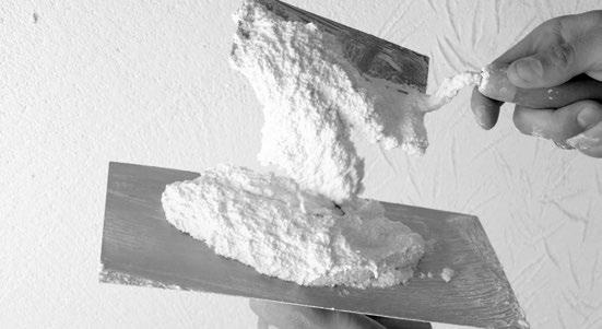BRULA Stavební materiál Stavební materiál Takto zatočíte s omítkou a ne s penězi! Omítky od BRULA jsou časem prověřené výrobky, které jsou kamnáři používané již léta.