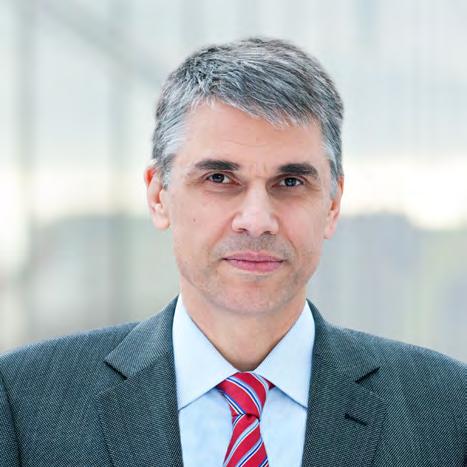 Zasedají v ní vysocí představitelé jednotlivých