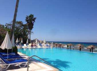 pláž u hotelu HOTEL & RESORT LA POLOHA: Hotel & Resort LA se nachází ve městě Lapta na severu ostrova.
