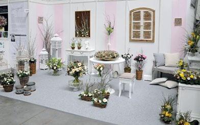 DOPROVODNÝ PROGRAM JARNÍ TRENDY UNIKÁTNÍ FLORISTICKÁ PŘEHLÍDKA Čtyři profesionální floristé z České republiky a Slovenska připravili exkluzivně při příležitosti konání veletrhu
