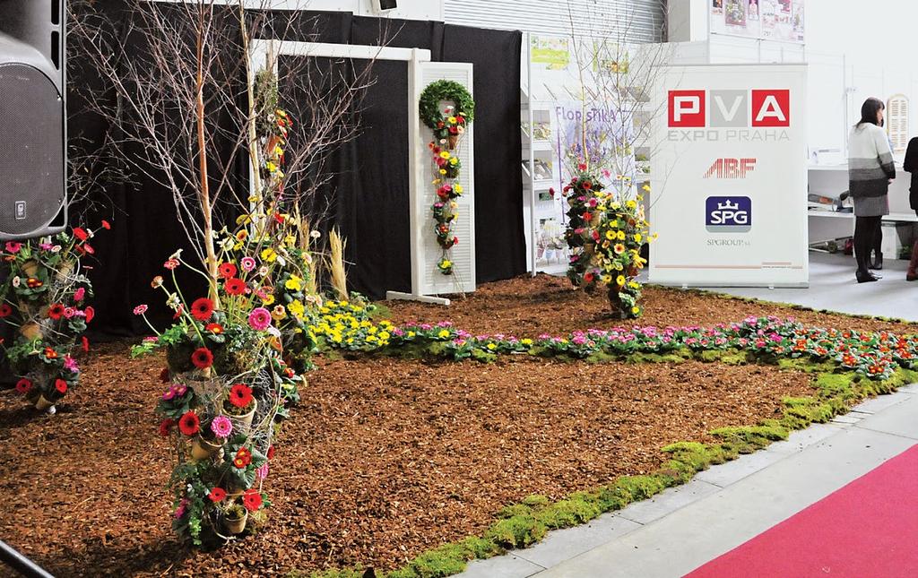 Nakladatelství odborných floristických časopisů PRO- FI PRESS prezentovalo po celou dobu konání veletrhu svou činnost formou výstavy, v rámci které byla pořádána i floristická show.