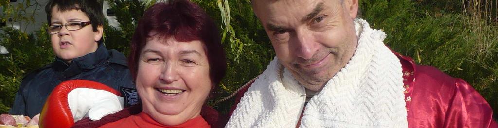 Českou extraligu zastupovala perfektně oděná hokejistka v barvách Lvíčci Zlín.