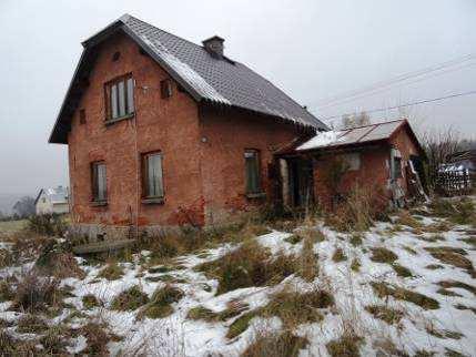 2) Hřbitovní ul., Luby, okr.