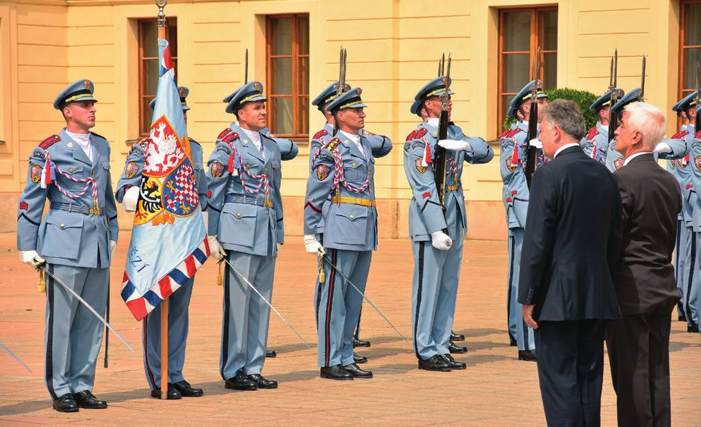 a mezinárodních závazků.