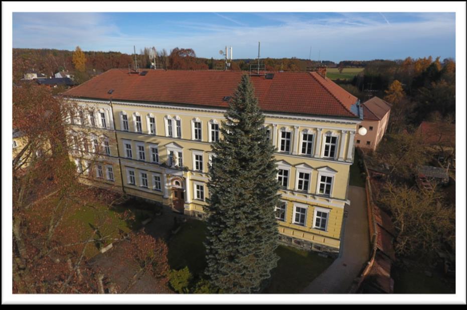 Základní škola Chýnov, okres Tábor, Gabrielovo náměstí 16,