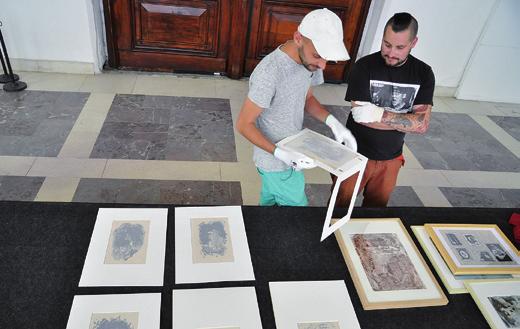 Oddělení evidence a dokumentace zajišťuje především komplexní agendu evidence sbírkových předmětů.