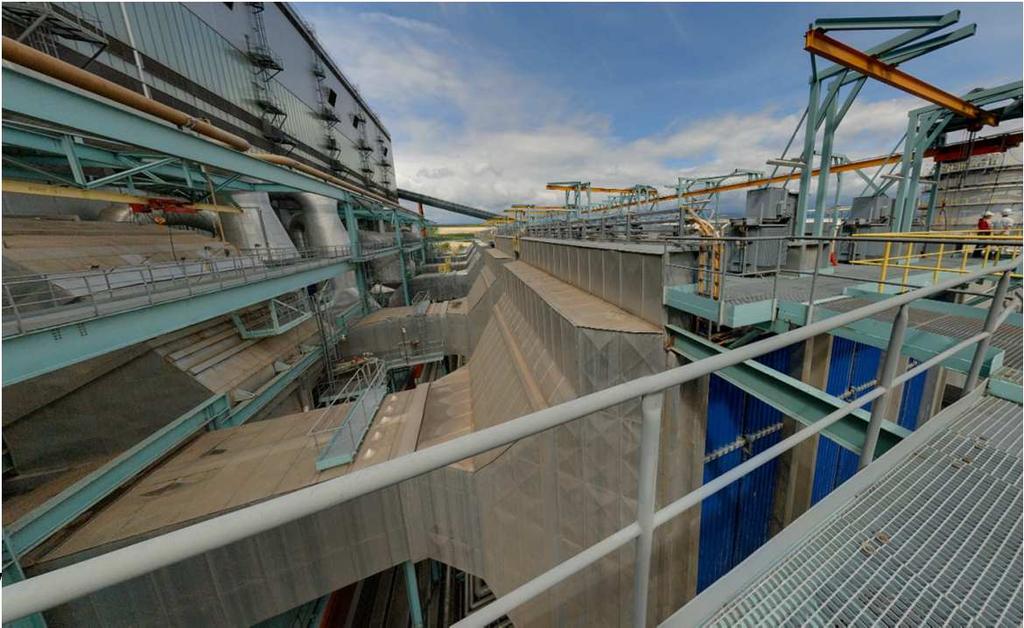 Elektrostatické odlučovače Suché elektrostatické odlučovače (Zdroj: ČEZ, a.s.) Současný stav, příklad 200 MW kotel Obsah popílku ve spalinách = 30 g.m -3 Produkce spalin = 1 050 000 m 3 /hod.