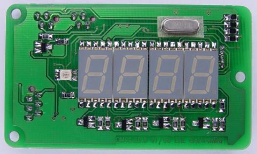 Je možné připojit i druhý externí LCD displej shodného provedení nebo jednoduchý LED displej, navržený pro systém DMS2.ED. 3.6.