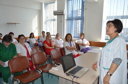 RUMUNSKO Seminář 6. říjen 2018 Seminář pořádala Maria Stanciu na nemocničním oddělení obecné chirurgie. Účastnilo se ho 15 sester (z nichž je 5 kuřaček).