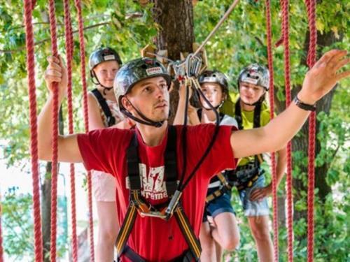 Offpark Sušice - Šumava Sjezd Svatoboru na terénních koloběžkách a mnoho