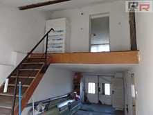 kobercem nebo