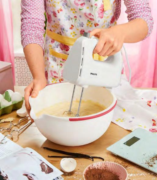 3 Ruční mixér HR 3706 Kč 799,- POUZE ONLINE A K OBJEDNÁNÍ V OBCHODECH Upozorňujeme vás, že některé výrobky uvedené v našem magazínu jsou vzhledem ke své povaze k dostání jen ve vybraných prodejnách.