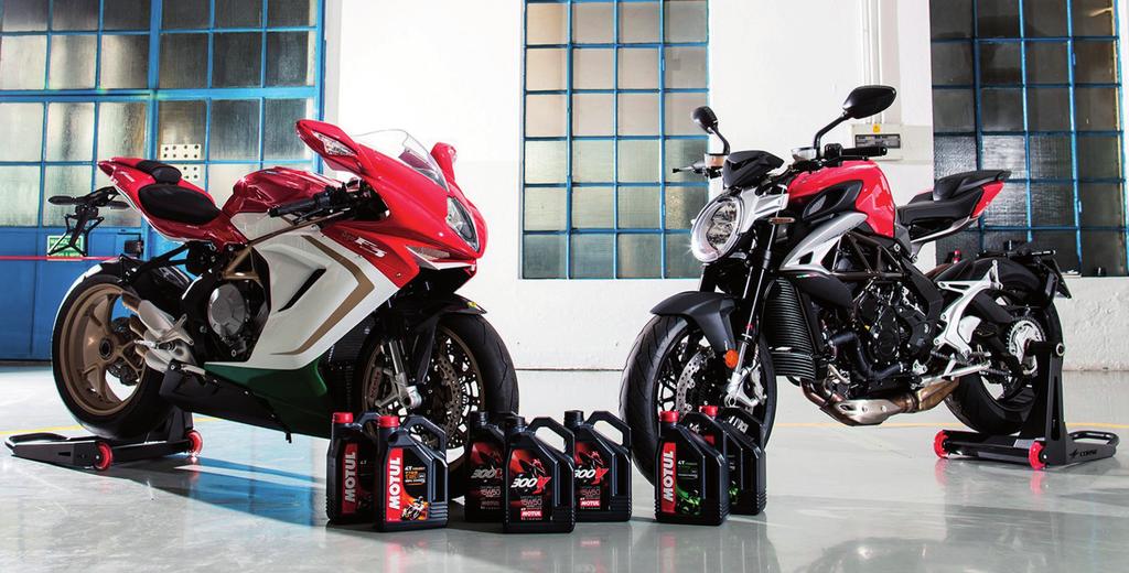 Motorové oleje MOTUL Firma Motul nabízí široký sortiment produktů pro péči a ochranu dvou a