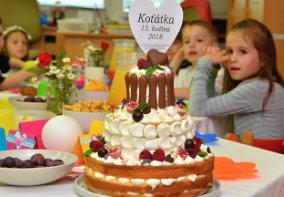 Naše akce klubu významně obohatila spolupráce se zahraničními dobrovolníky Emily Keppler z Německa, Conorem O Shea z Velké Británie, Raquel Olmedo Nieto a Amets Viola (obě ze Španělska).