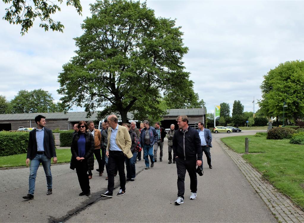Květen/2019 Zpravodaj Svazu zakládání a údržby zeleně SVAZ ZAKLÁDÁNÍ A ÚDRŽBY ZELENĚ PŘIJĎTE NÁS NAVŠTÍVIT DO NAŠÍ GREEN KANCELÁŘE V OTEVŘENÉ ZAHRADĚ NA ÚDOLNÍ 33, 602 00 BRNO Pohovořit s námi můžete