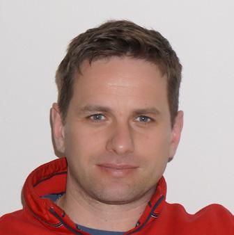 Ing. Jiří Šťástka, Ph.D. odborný asistent Absolvoval Fakultu stavební ČVUT v Praze: obor Inženýrství životního prostředí (Bc.) a Stavební management (Ing.), titul Ph.D. získal v oboru Fyzikální a materiálové inženýrství v roce 2018.