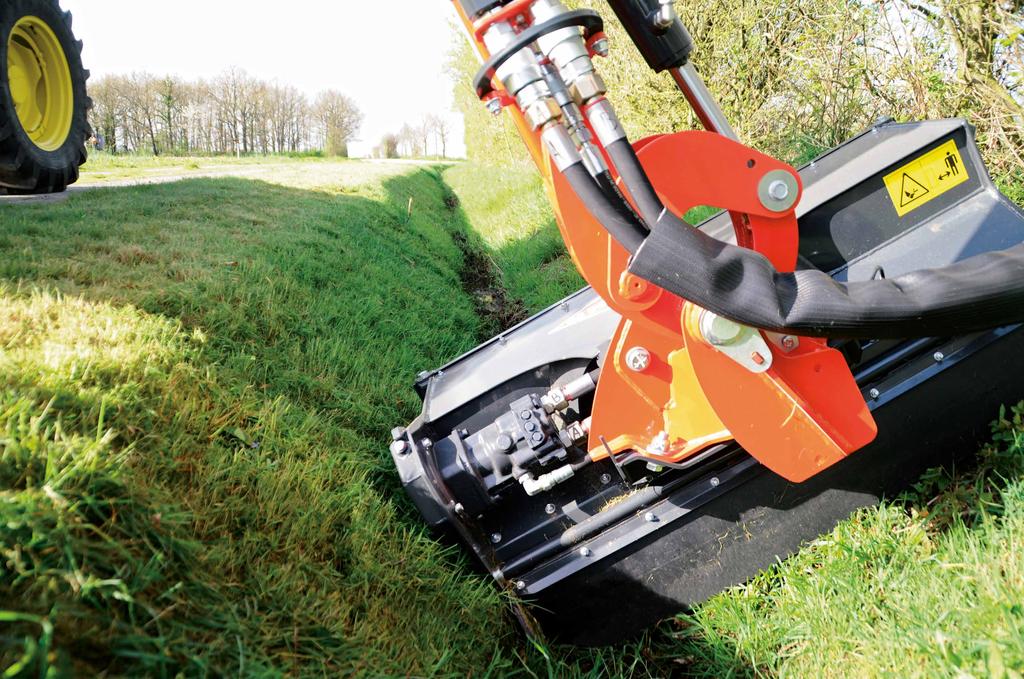 PATENTOVANÝ MECHANICKÝ POHON MECADRIVE PŘÍKLAD KNOW-HOW FIRMY KUHN! Řada PRO-LONGER GII byla navržena s tou podmínkou, že profesionální příkopová ramena musí být synonymem výkonu.