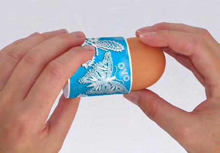 Smršťovací košilky Nazdobené vajíčko ve zdobném stylu podkrkonošské krajky rozhodně nikdo nepřehlédne.