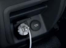 airbagy řidiče a spolujezdce Audio systém včetně USB a Bluetooth 12 V zásuvka vzadu 8'' barevný dotykový displej Elektricky ovládaná přední a zadní okna Sedadlo řidiče elektricky nastavitelné v 8