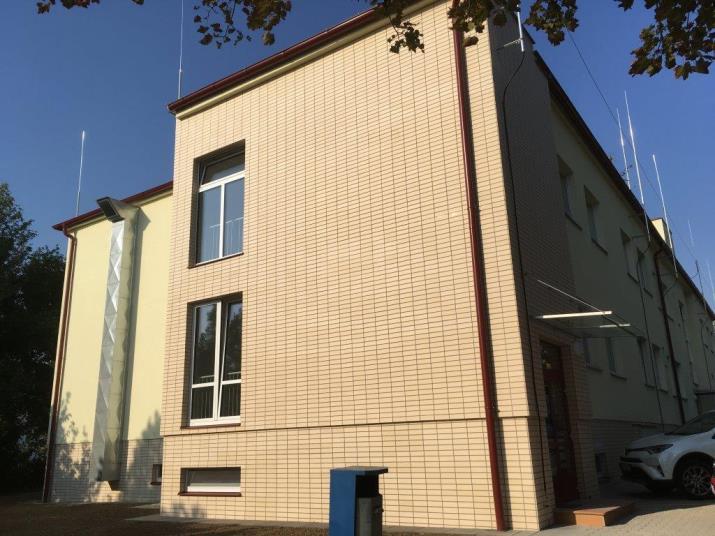 Zateplení a výměna oken budovy nukleární medicíny - akce zahájena v roce 2013 - akce ukončena v roce 2018 - investiční náklady celkem 9 723 411,41 Kč dotace z OPŽP 2 566 782,97 Kč investiční