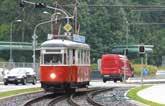 Historickou tramvají a autobusem Historickou tramvají a autobusem z Liberece do Jablonce a Kořenova na zubačku Pojeďte s námi na Zubačku.