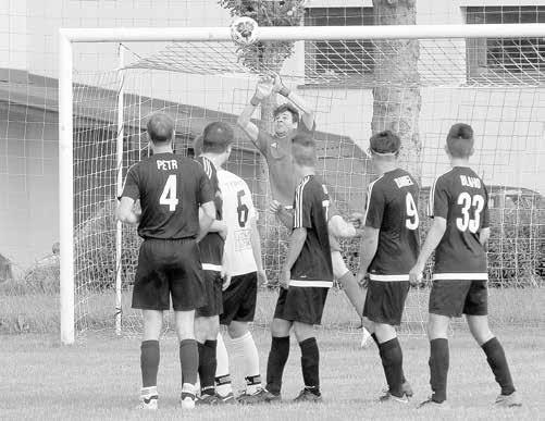 OKRESNÍ SOUTĚŽ - C 23 V Žítkové se urodil tucet branek PODOLÍ - RUDICE 4:0 (0:0) Branky: 67., 82., 86. Hruboš P., 65. Kryštof J. Diváci: 62.
