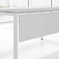 the desktop Hauteur au-dessus du dessus de bureau Die Höhe des Screens über