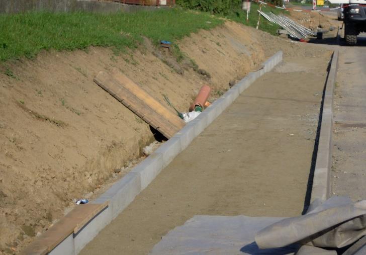 Zubří. Mikroregion Pernštejn Nedvědice CHODNÍK ČERNVÍR-NEDVĚDICE, 1.