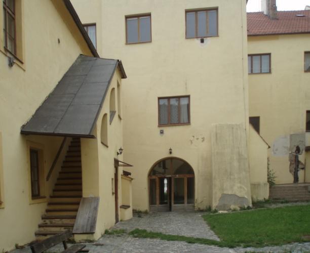 261, Hanušovice