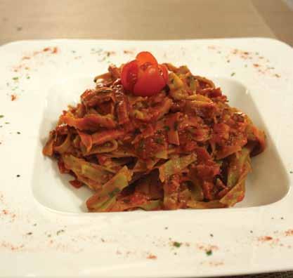 VEGETERIANA 58,00 kn gljive, paprika, rajčica, umak rajčica mushrooms, peppers, tomato, tomato sauce Plize, Paprika, Tomaten, Tomatensauce funghi, peperone, pomodoro, salsa di pomodoro 3.