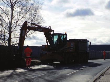 schvalování s investorem stavby tím je Ředitelství silnic a dálnic ČR. Komplikace tento fakt tedy nepřinesl jenom řidičům, kteří Strojeticemi projížděli, ale i firmě, která stavbu realizovala.