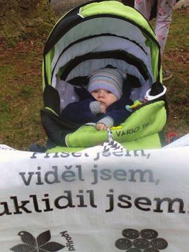 Podle údajů, které máme k dispozici, se o víkendu konalo 2 273 úklidových akcí, do nichž se zapojilo na 65 000 dobrovolníků.