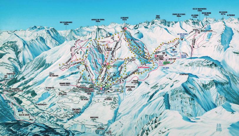 Dále středisko nabízí 40 km upravovaných běžeckých tratí, sáňkařskou dráhu, večer pak zábavu v příjemných barech, restauracích nebo při bowlingu.