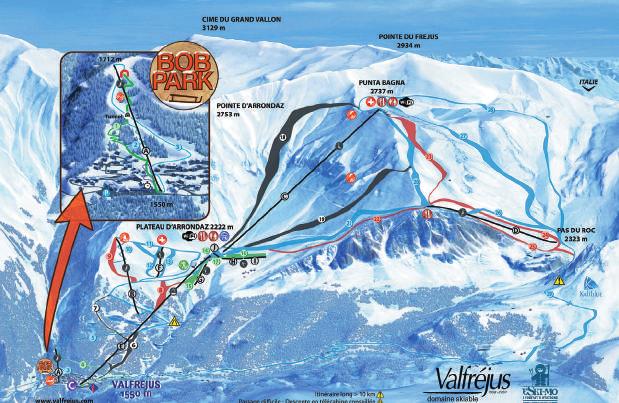 v ceně, skibus ZDARMA vstup do venkovního vyhřívaného bazénu, sauny a posilovny ZDARMA sauna 300 m 100 m vyhřívaný vnitřní bazén v rezidenci, sauna a hammam Eskimo Skipas (6 skiareálů, 325 km) v
