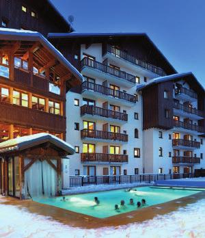 Navíc skipas Eskimo jeden den lyžování v Aussois, 1 den ve Val Cenis, Rezidence La Turra*** 1 den v Bonneval/Arc a 1 den v Bessans celkem 6 resortů s 325 km tratí!