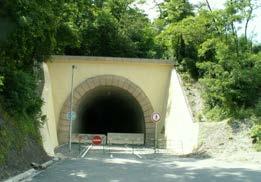 železničního tunelu, 1000 m 2